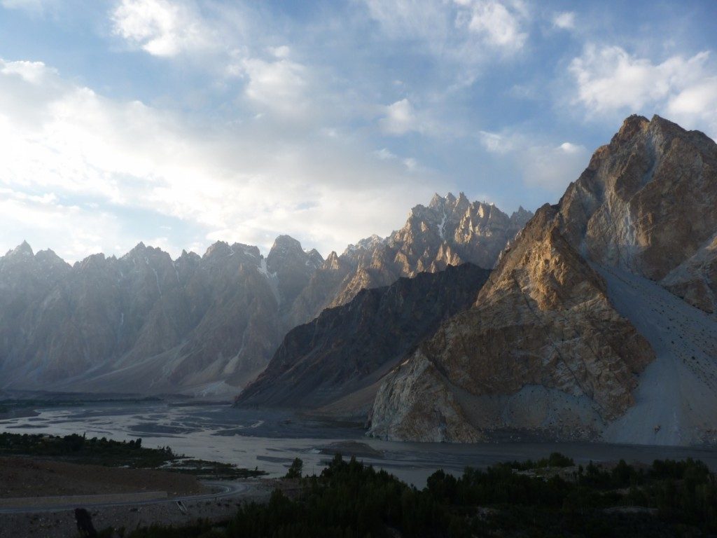 Passu Peaks, Hunza