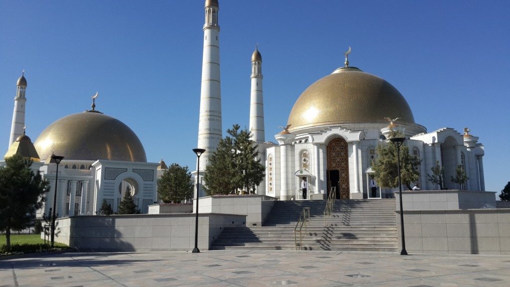 turkmenbashi tomb
